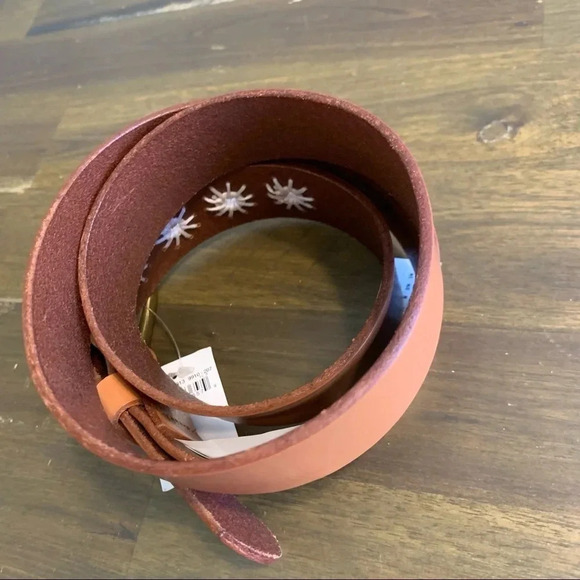 American Eagle Belt Accent Embroidery Faux Leather Western Boho M/L - Picture 3 of 5